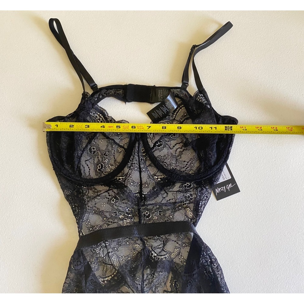 Nasty Gal Black Floral Lace Underwire Bodysuit Cutout Lingerie New Large - Picture 8 of 9